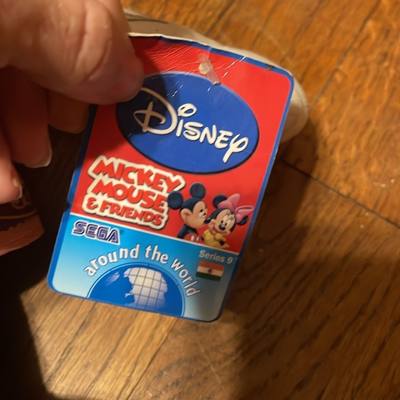 •DISNEY•BUNDLE OF 2-MINNIE MOUSE'S - Picture 5 of 6